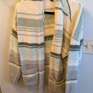 American Eagle Outfitters Pastel Plaid Cardigan